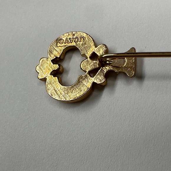 AVON stick pin - Picture 2 of 3